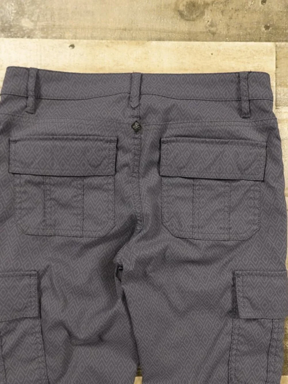 prAna Meme Cargo Pant Women’s Size 2 Eggplant Purple Utility Travel Outdoor - Picture 10 of 12